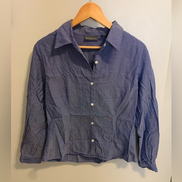 Banana Republic Blue and White Button-Down Shirt Large - Picture 5 of 7